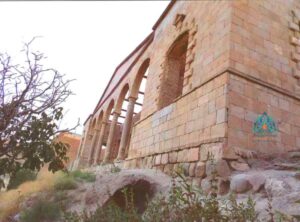 معرفی کامل روستای لیقوان تبریز - دره بهشت و پایتخت پنیر ایران(1) 4 داش عمارت (عمارت سنگی لیقوان - خانه حاج احتشام)